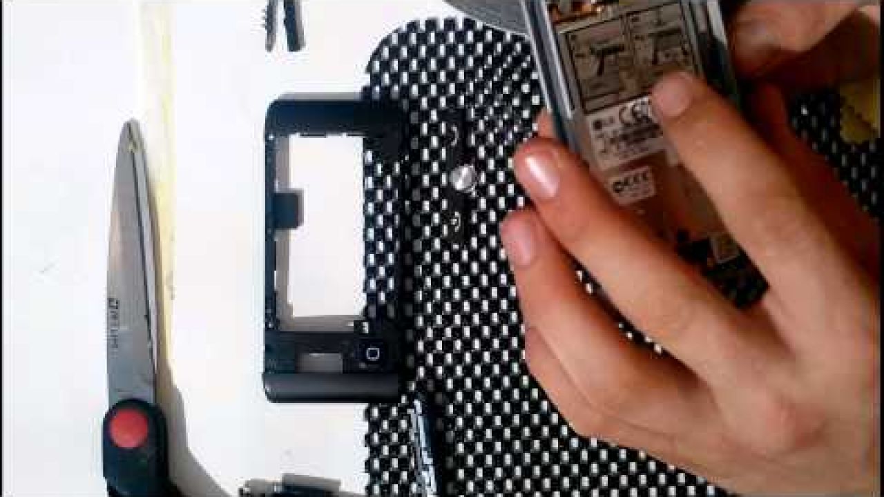 Замена тачскрина на LG GX500. Ремонт телефона