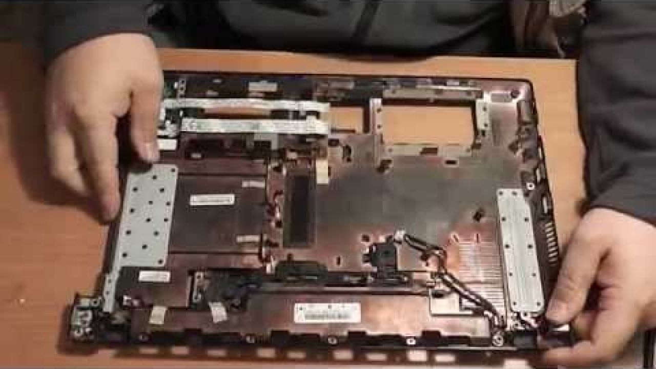 Ремонт корпуса ноутбука Acer Aspire 5552 методом замены - Обзор