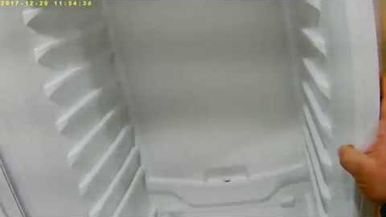 Замена испарителя и труб на медь в холодильнике Beko