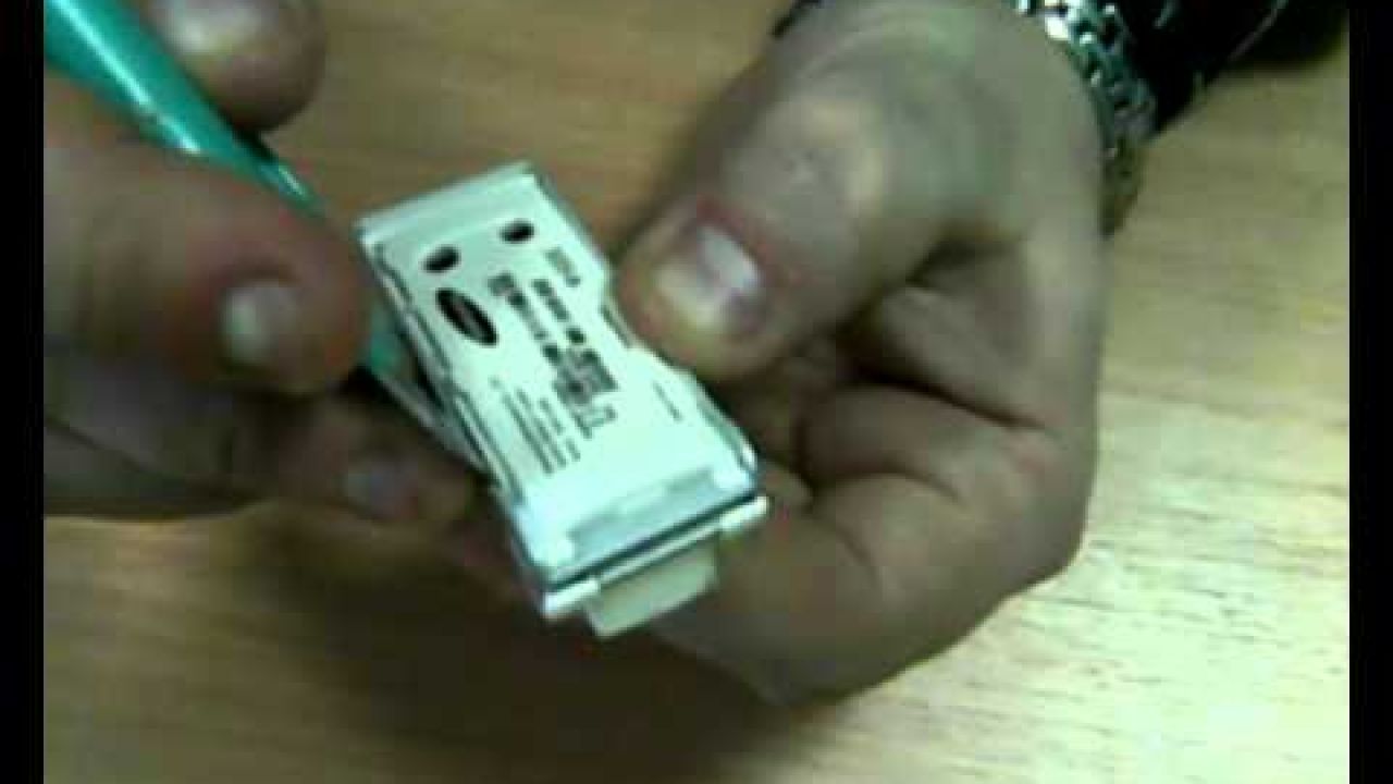 Разборка модема Samsung SWC-U200 (YOTA) для ремонта USB
