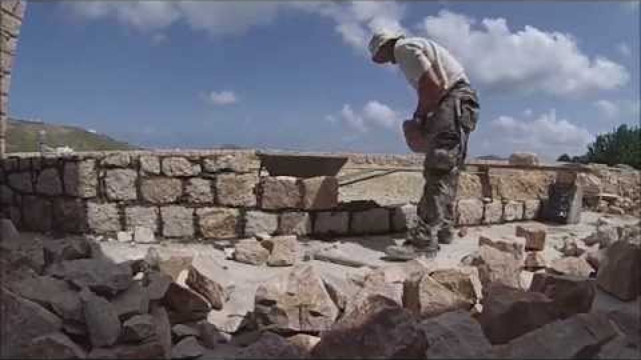 Техника кладки малой подпорной каменной стены